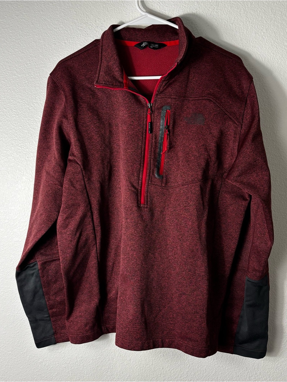 The North Face Men’s Quarter Zip Fleece Burgundy Heather Size L